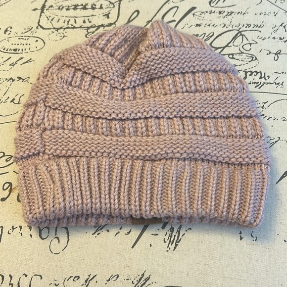 C.C Cable Knit Beanie Ribbed Knitted Winter Hat Slouchy Fit Pink Womens OS - Picture 6 of 9